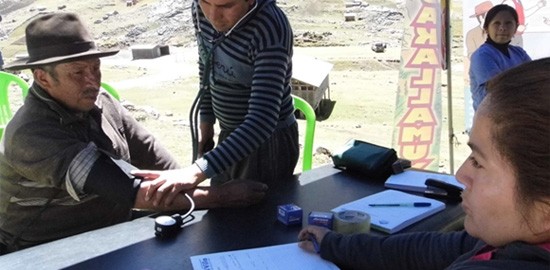 Estas campañas médicas organizadas por autoridades locales, el Sector Salud y Antamina son gratuitas para la población