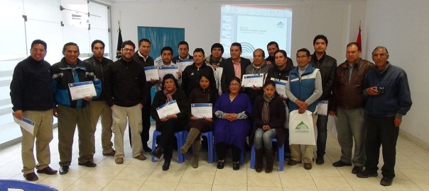 Huari: Taller de prensa radial para periodistas