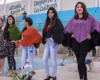 Modelando prendas del Proyecto de tejido a Palito.