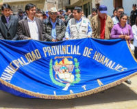 Autoridades locales, regionales, del Estado y de Antamina en la ceremonia.
