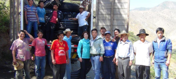 Responsabilidad social en minería: Antamina entrega apoyo a los gobiernos locales de Huayllapampa y Pararín