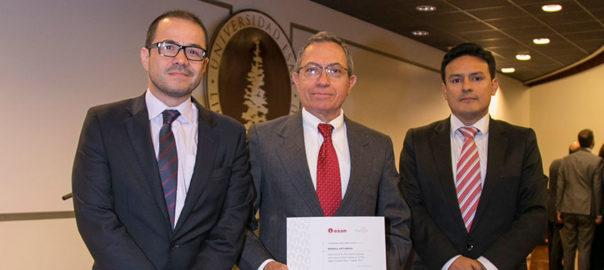 Empresas mineras en el Perú: La Universidad ESAN y MERCO TALENTO reconocen a Minera Antamina como una de las diez mejores empresas para atraer y retener talento en el Perú.